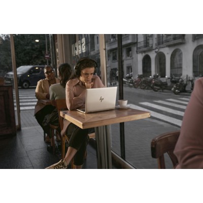 Portátil HP EliteBook 6 G1i, AI PC Wolf Pro Security Edition, 512 GB SSD Windows 11 Pro, 1 Año Garantía