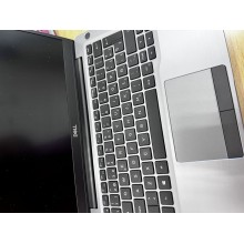 Portátil DELL 13" E7300 - i5-8365U - 16 GB RAM - USADO