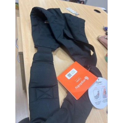 Portabebés bandolera Upsie de Ergobaby para el período de 6 a 48 meses